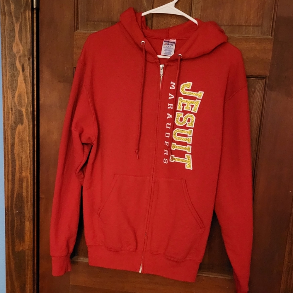 Jesuit Mauraders Red Sweatshirt M